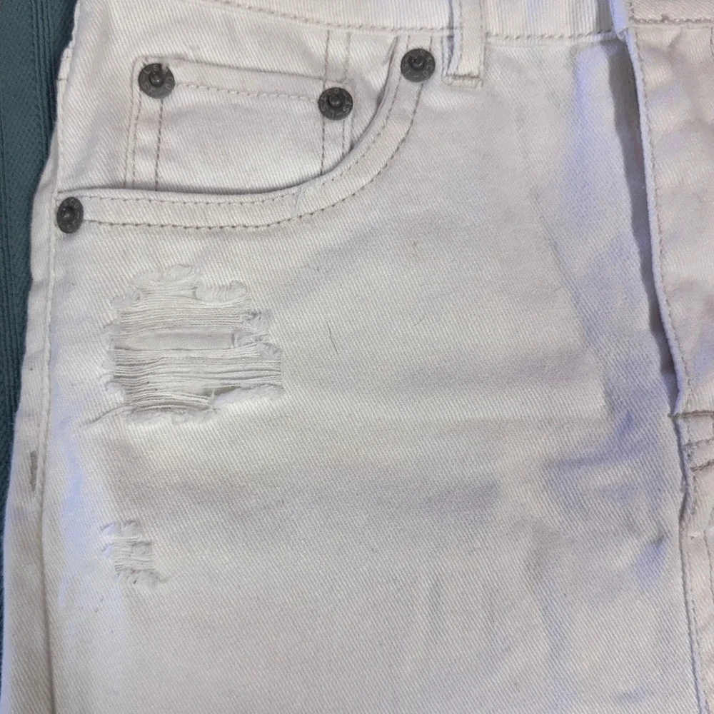 Levis Girls White Distressed Denim Mini Skirt Raw Hem Size 10 Regular